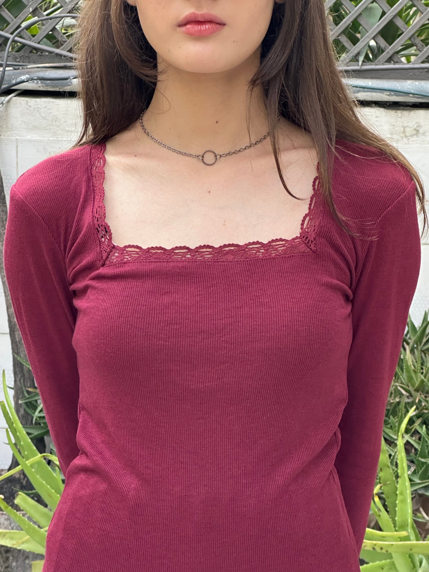 LACED WINE RED TRIM TOP